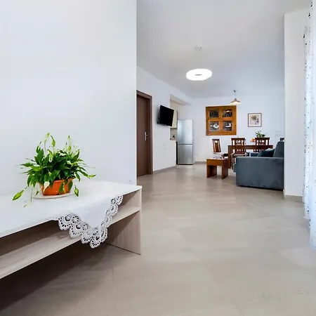 Apartment Augusta Mare *