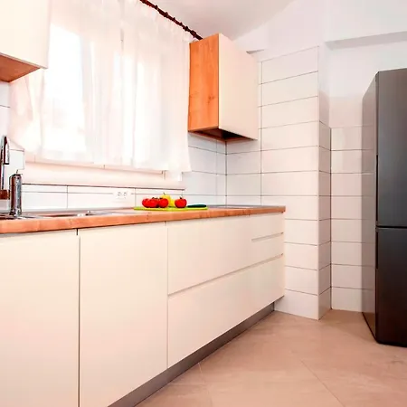 Augusta Mare Apartman *