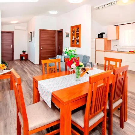 Augusta Mare Rovinj