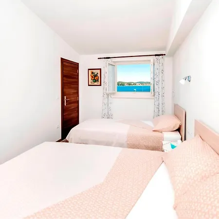 Augusta Mare Apartment