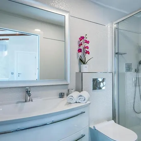 Apartment Augusta Mare Rovinj